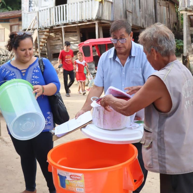 DEFENSA CIVIL DE LA PROVINCIAL DE UCAYALI ENTREGÓ AYUDA AFECTADOS POR INUNDACIONES